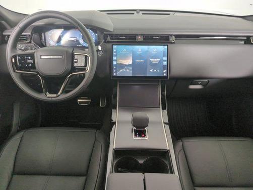 2026 Land Rover Range Rover Velar P400 Dynamic SE