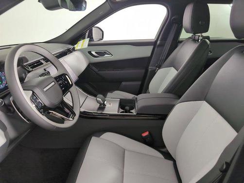 2026 Land Rover Range Rover Velar P250 SE R-Dynamic
