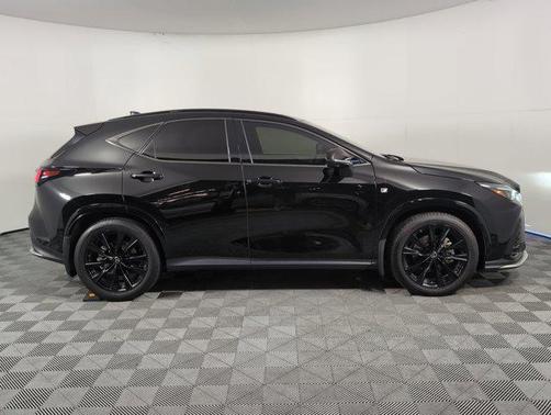 2023 Lexus NX 350 F SPORT Handling