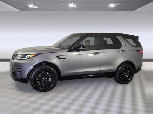 2025 Land Rover Discovery P300 Dynamic SE