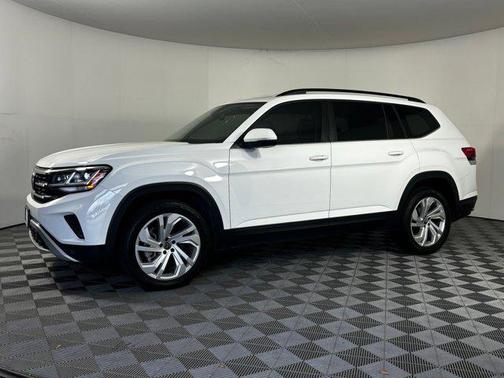 2021 Volkswagen Atlas 2.0T SE w/Technology