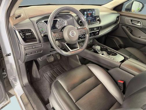 Boulder Gray Pearl 2021 Nissan Rogue SL