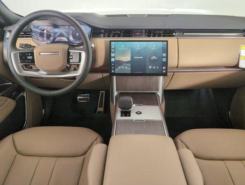 2025 Land Rover Range Rover P530 SE 7 Seat