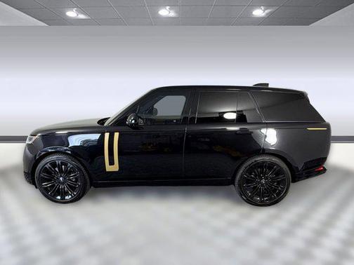 Santorini Black Metallic 2024 Land Rover Range Rover P530 SE