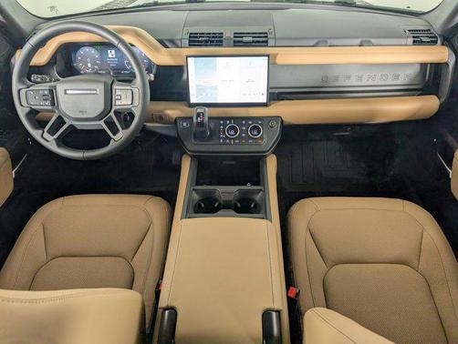 2025 Land Rover Defender 110 P300