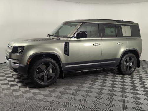 2025 Land Rover Defender 110 P300