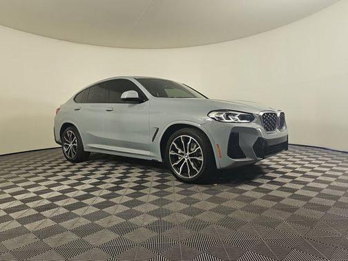 2022 BMW X4 xDrive30i