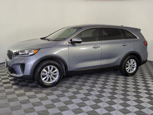 2019 Kia Sorento L
