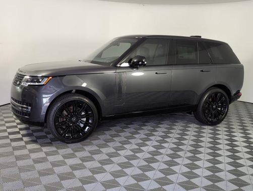 2025 Land Rover Range Rover P530 SE