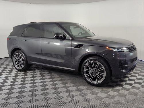 2025 Land Rover Range Rover Sport SE