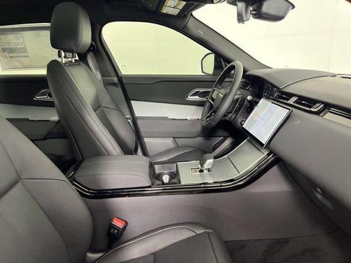 2025 Land Rover Range Rover Velar P250 S