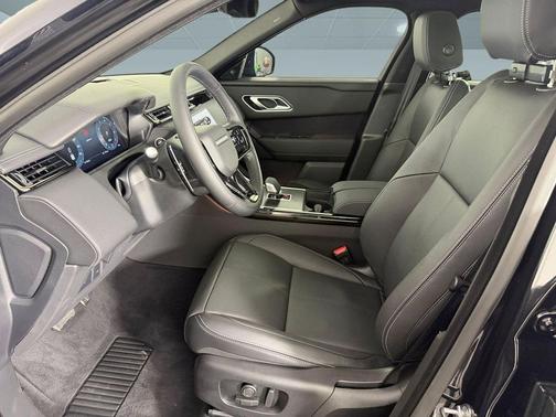 Santorini Black Metallic 2026 Land Rover Range Rover Velar Belgravia Edition