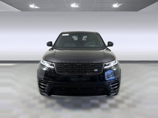 Santorini Black Metallic 2026 Land Rover Range Rover Velar Belgravia Edition