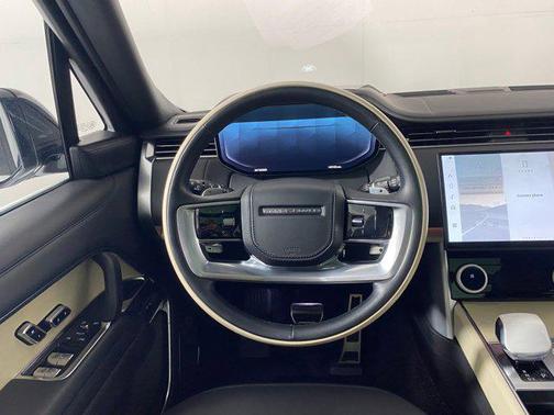 2023 Land Rover Range Rover SV