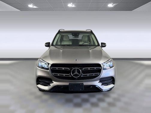 Silver 2023 Mercedes-Benz GLS 450 4MATIC