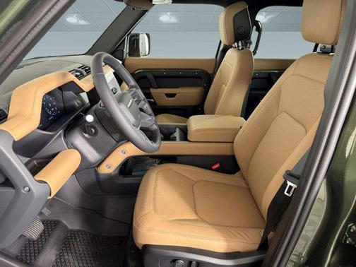 2026 Land Rover Defender P400 X-Dynamic SE