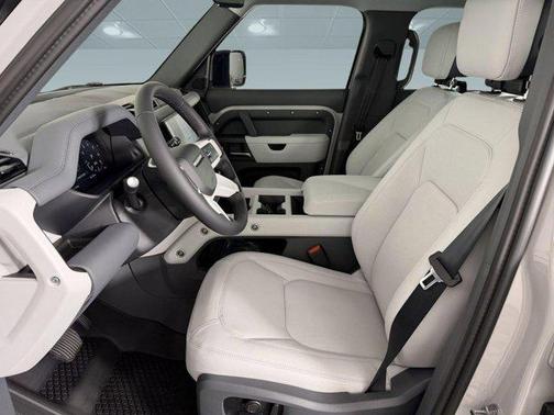 Borasco Grey Metallic 2026 Land Rover Defender P300 S