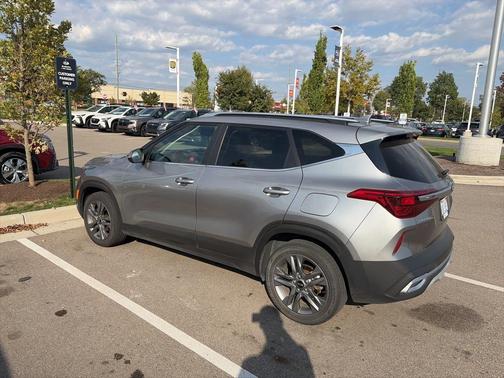 2021 Kia Seltos S