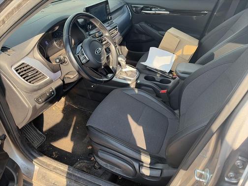 2021 Kia Seltos S