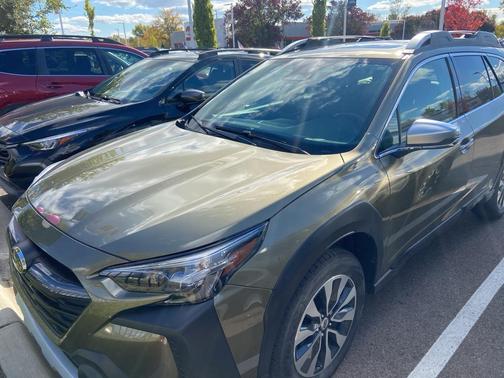 2023 Subaru Outback Touring