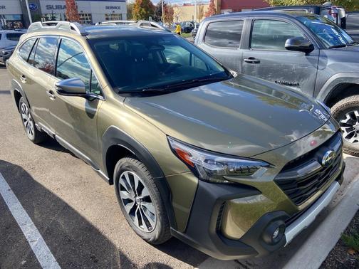 2023 Subaru Outback Touring