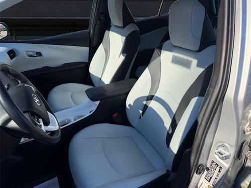 2018 Toyota Prius Four