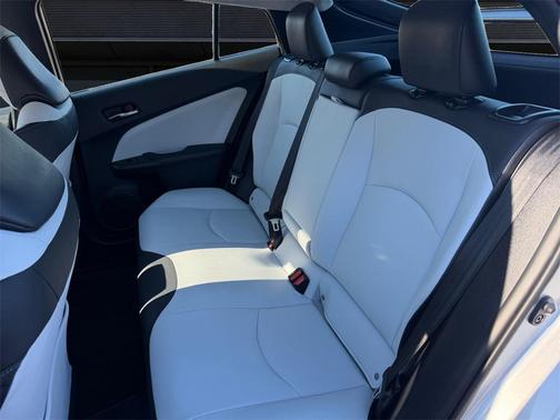 2018 Toyota Prius Four