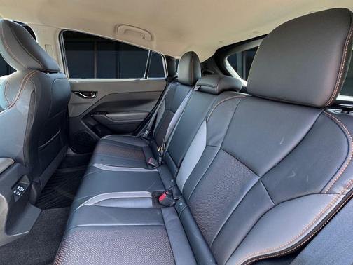 Crystal Black Silica 2024 Subaru Crosstrek Limited