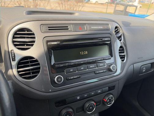 2013 Volkswagen Tiguan S