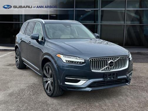 2023 Volvo XC90 Recharge Plug-In Hybrid T8 Plus Bright Theme 7-Seater