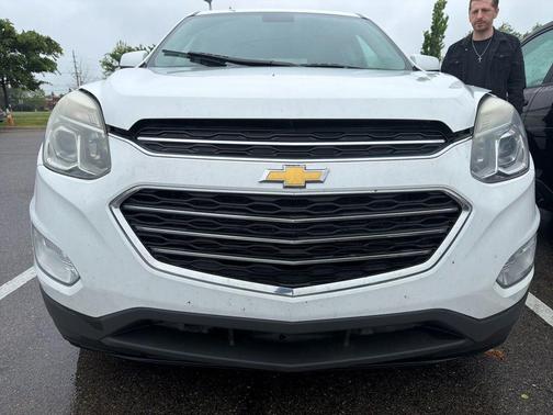 Summit White 2017 Chevrolet Equinox 1LT