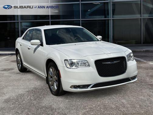 Bright White Clearcoat 2015 Chrysler 300 Limited