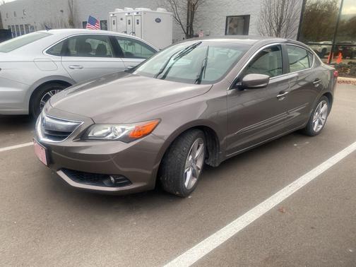 2014 Acura ILX 2.0L Technology