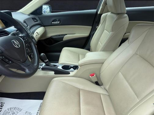 2014 Acura ILX 2.0L Technology