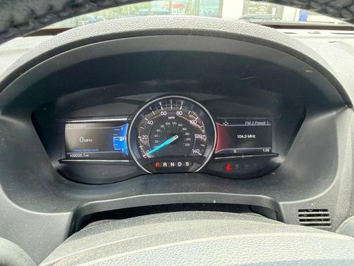 Ingot Silver 2019 Ford Explorer XLT