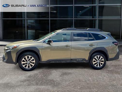 Green Metallic 2024 Subaru Outback Premium