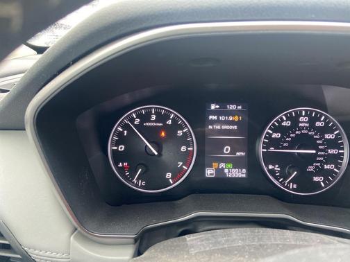 2025 Subaru Outback Limited XT