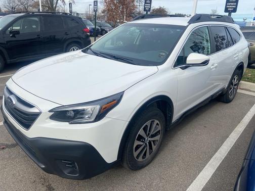 2022 Subaru Outback Premium