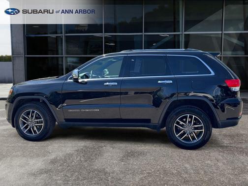 Diamond Black Crystal Pearlcoat 2019 Jeep Grand Cherokee Limited