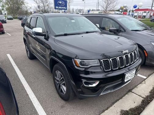 Diamond Black Crystal Pearlcoat 2019 Jeep Grand Cherokee Limited