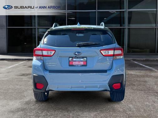 Cool Gray Khaki 2018 Subaru Crosstrek 2.0i Limited
