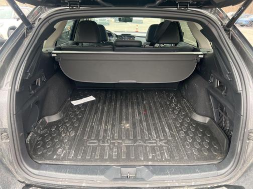 2025 Subaru Outback Touring XT