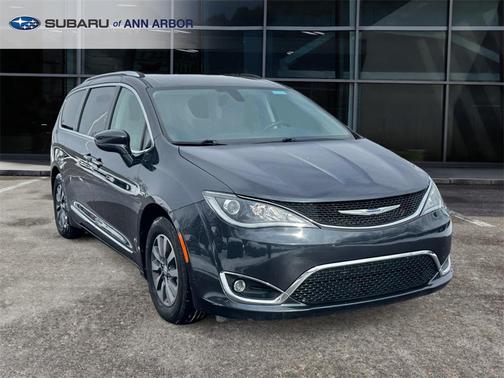 2019 Chrysler Pacifica Touring-L Plus