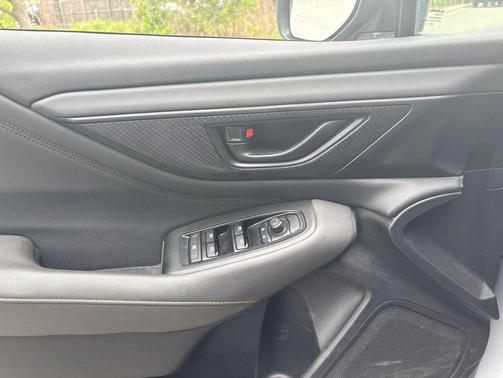 Ice Silver Metallic 2024 Subaru Outback Wilderness