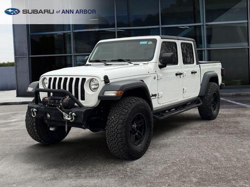 Bright White Clearcoat 2020 Jeep Gladiator Sport S