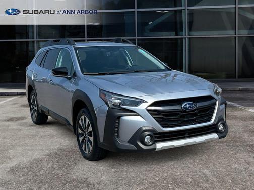 Ice Silver Metallic 2023 Subaru Outback Limited