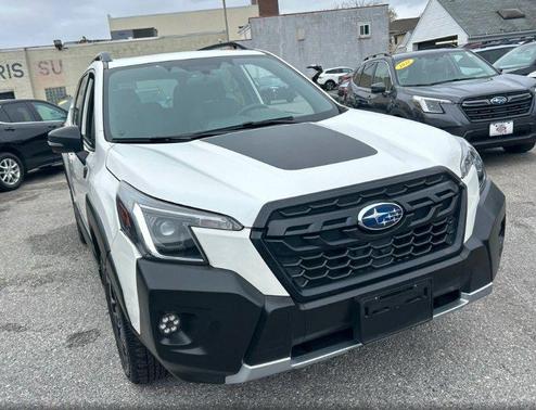 Crystal White Pearl 2023 Subaru Forester Wilderness
