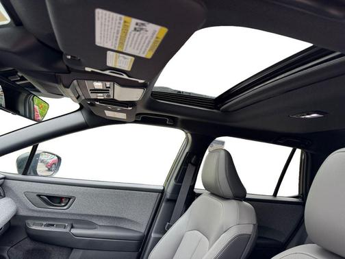 Crystal Black Silica 2026 Subaru Outback Limited