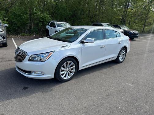 White Frost Tricoat 2015 Buick LaCrosse Leather