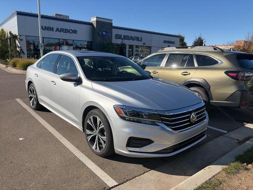 2020 Volkswagen Passat 2.0T SE